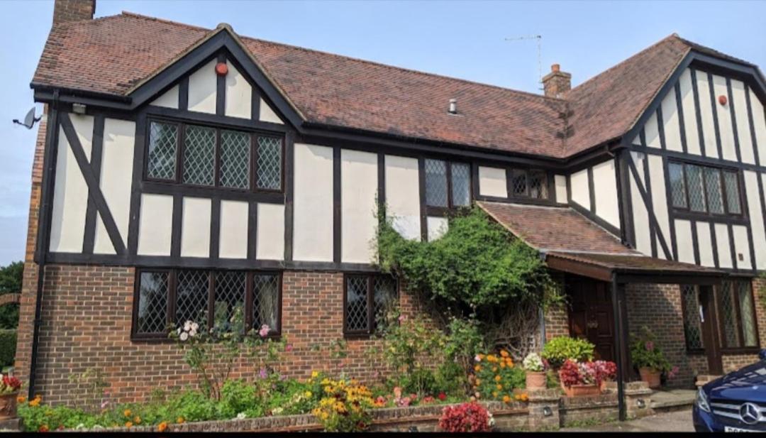 The Gatehouse At Stansted Bed & Breakfast Hallingbury Exterior photo